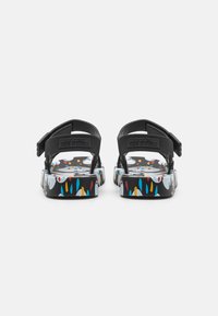 Mini Melissa Kummikingad - black