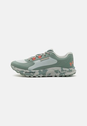 BANDIT TRAIL 3 - Chaussures de running - hydro green/silica green/blush orange