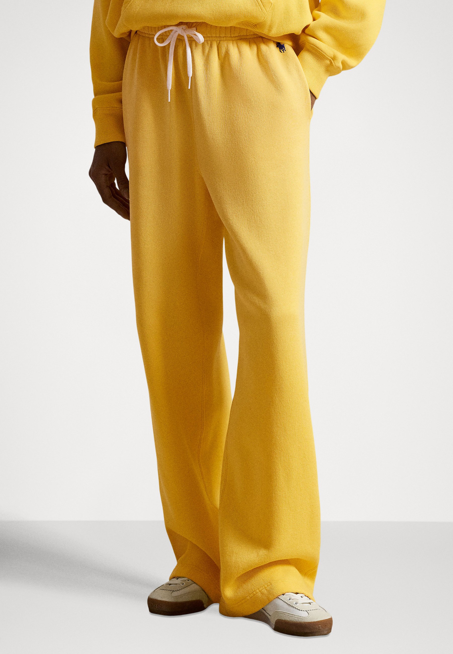 Polo by Ralph Lauren イエロー カーゴパンツ 38/34 Polo Ralph Lauren DRAWSTRING FLEECE WIDE-LEG SWEATPANT - Tracksuit