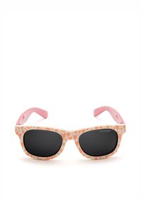 Occhiali da sole polarizzati con montatura bianca a forma di cuore, braccia rosa e lenti scure. La montatura presenta linee morbide e un design contemporaneo.