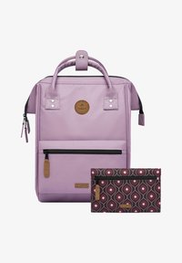 Selezionato, parme lilac