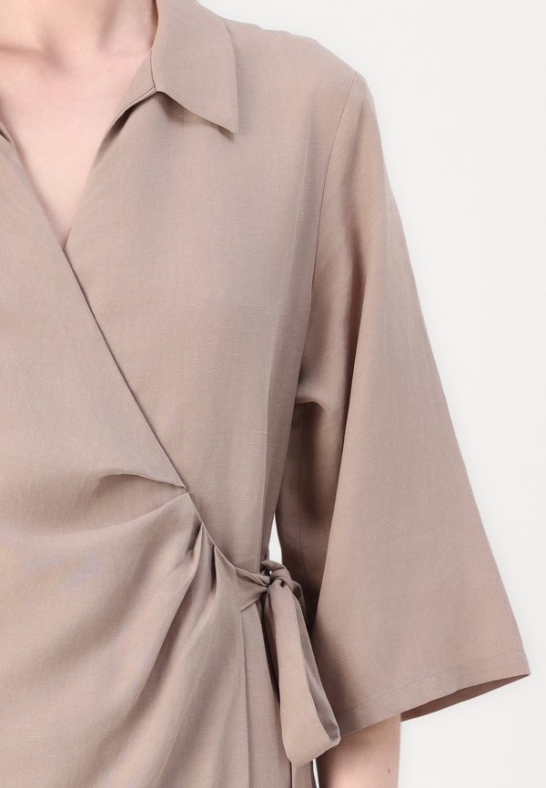 HANI DRESS - Shirt dress - greige2