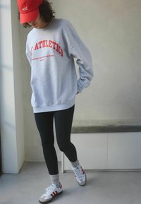 Self. Sudadera - grey