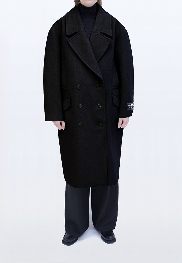 Each x Other Mantel zwart Each x Other Mantel zwart