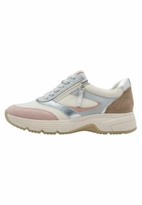 Unselected, offwhite comb