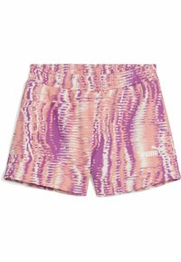Pantalones cortos PUMA con un patrón ondulado en rosa y púrpura, cinturilla elástica, dos bolsillos laterales y un logo blanco en la parte inferior izquierda.