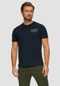 s.Oliver MIT FRONT - T-shirt print - navy