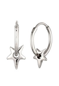 Boucles d'oreilles en argent en forme de cerceau avec des pendentifs en forme d'étoile, finition en métal poli et fermeture à effet sécurisé.