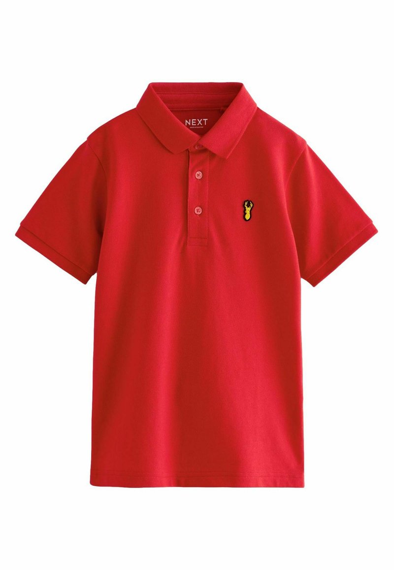 Polo rosso realizzato in cotone con colletto, tre bottoni e un'aragosta gialla ricamata sul lato sinistro del petto. Maniche corte, design semplice.