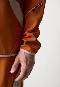 Oakley LATITUDE HOODIE - Jakna iz flisa - ginger