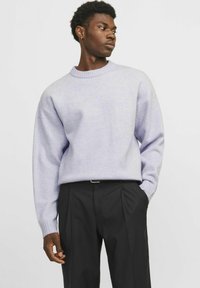 Jack & Jones JOROLLIE CREW NECK - Strickpullover - cosmic sky