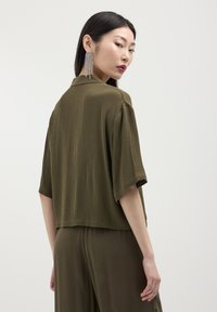 Calliope TINTA UNITA - Camicia - verde