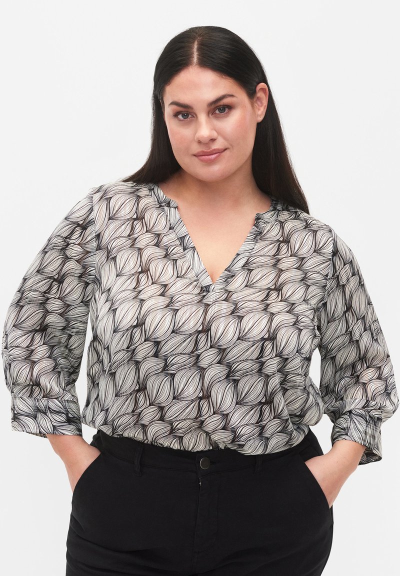 Zizzi WITH 3/4 SLEEVES Bluse black white leaf/sort Zalando.dk
