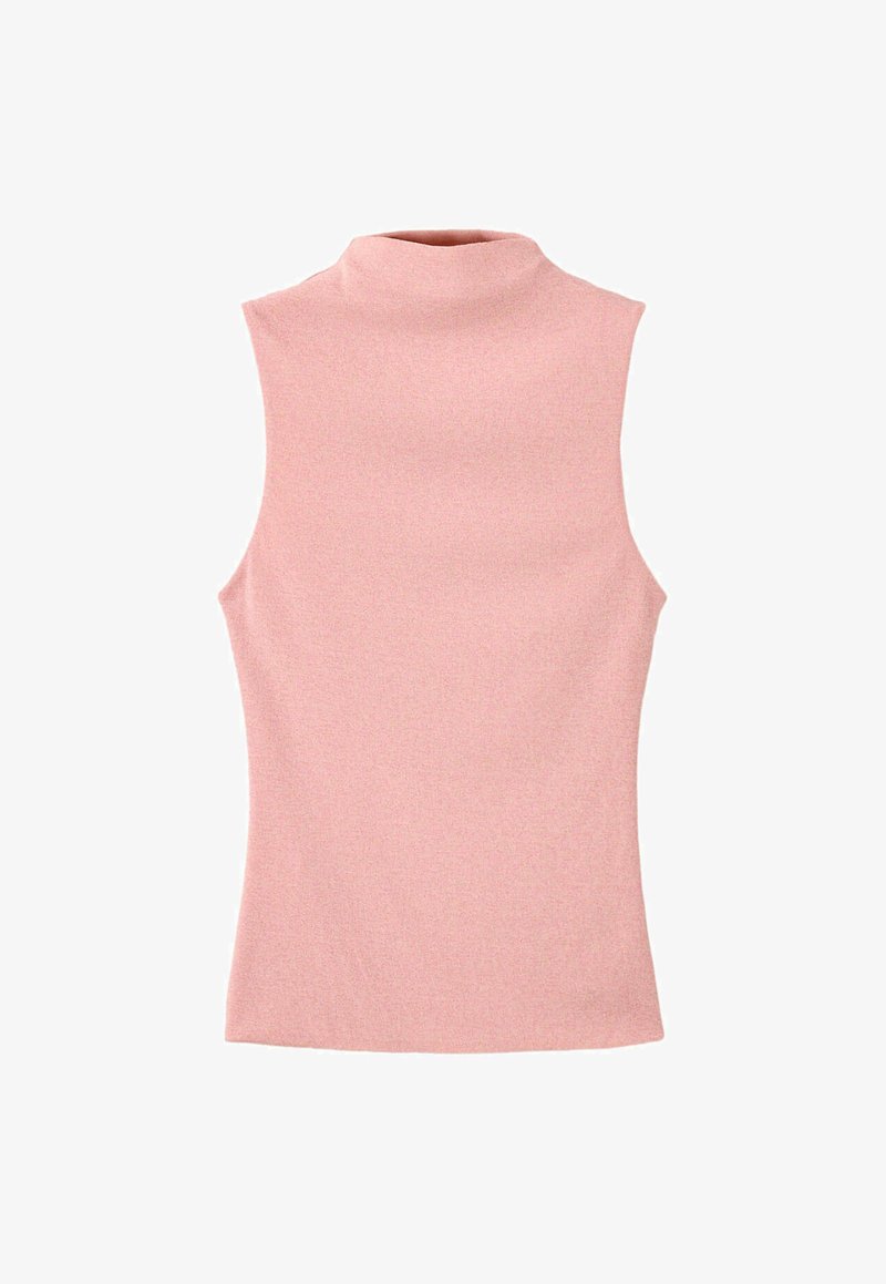 Haut en maille rose sans manches avec un col montant et une silhouette ajustée, présenté sur fond blanc.