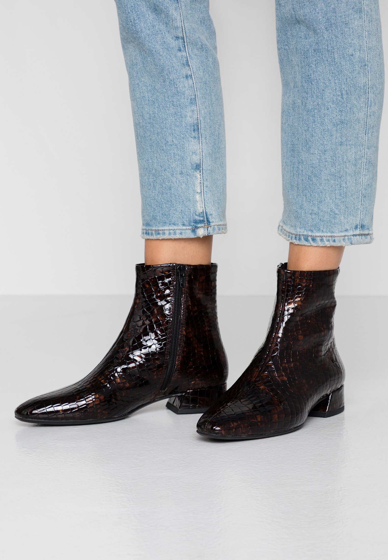 Vagabond JOYCE - Ankle boots - dark 