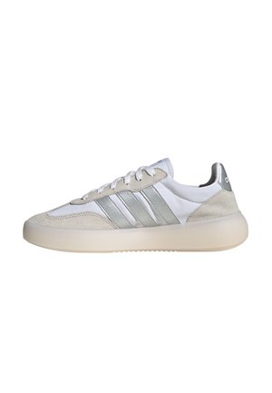 Scarpe da allenamento - cloud white matte silver grey one