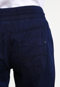 QS Tygbyxor - blue denim