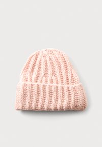 Избран, light pink
