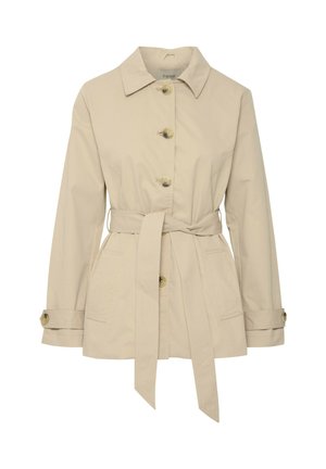 Palton bej cu guler, nasturi în față, talie cu curea și două buzunare laterale. Are mâneci lungi cu manșete reglabile cu nasturi.