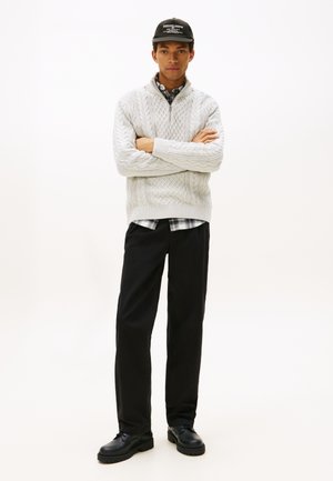 Tommy Jeans Gležnjarji z vezalkami - black