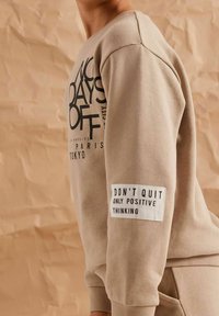 Name it Sudadera - beige