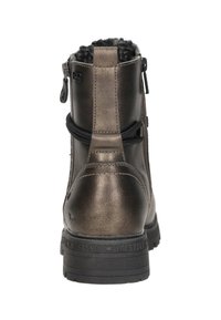 Metallisch bruine enkelboot met nepbontvoering, ritssluiting, ronde neus en een getextureerde rubberen zool met merkdetail.