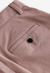 Next BELTED - REGULAR FIT - Shorts - pink