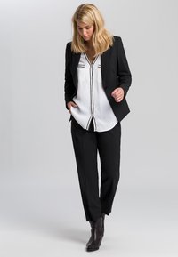 Marc Aurel Blazer - black