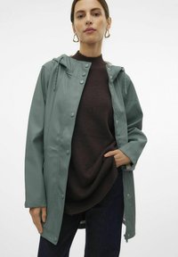 Vero Moda VMMALOU - Parka - balsam green