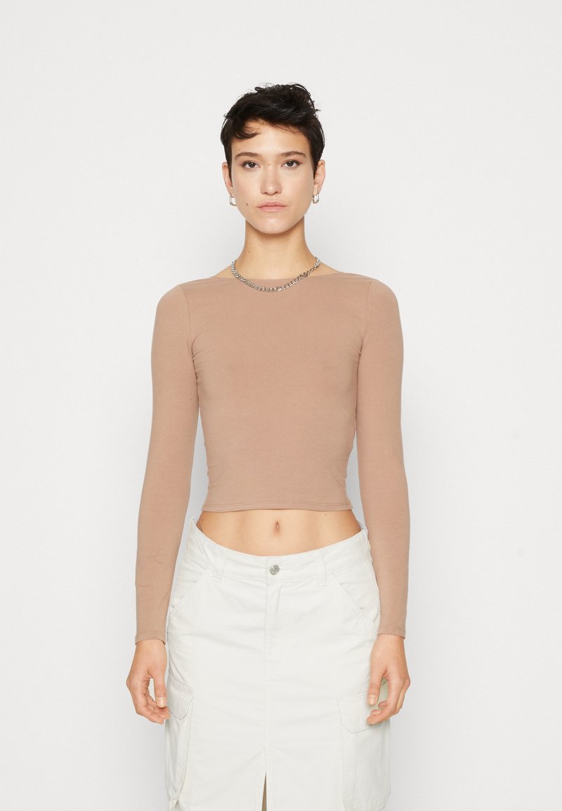 Hollister Co. LONG-SLEEVE LOW BACK CREW T-SHIRT - Pikkade varrukatega topp - PORTABELLA