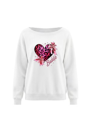 Felpa bianca con cuore rosa con stampa a leopardo, due fiocchi rosa, piccole stelle e la parola "Baddie" sul davanti.