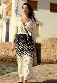 Next LONG SLEEVE REGULAR FIT - Maksikleit - white black