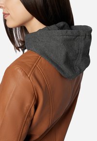 Ricano NELE - Leren jas - cognac braun