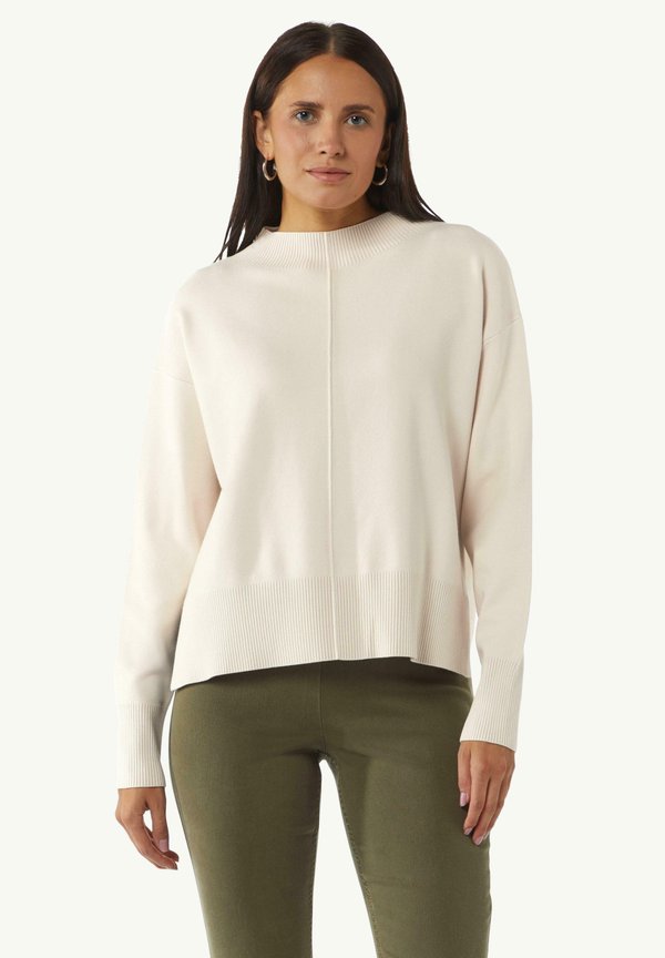 IM BOXY-SCHNITT - Strickpullover - helles beige