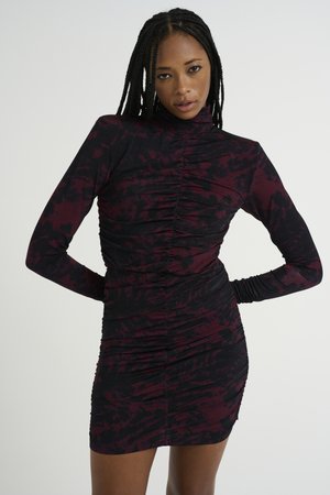 Gestuz REDEINA ROLLNECK DRESS - Tubino - red structure