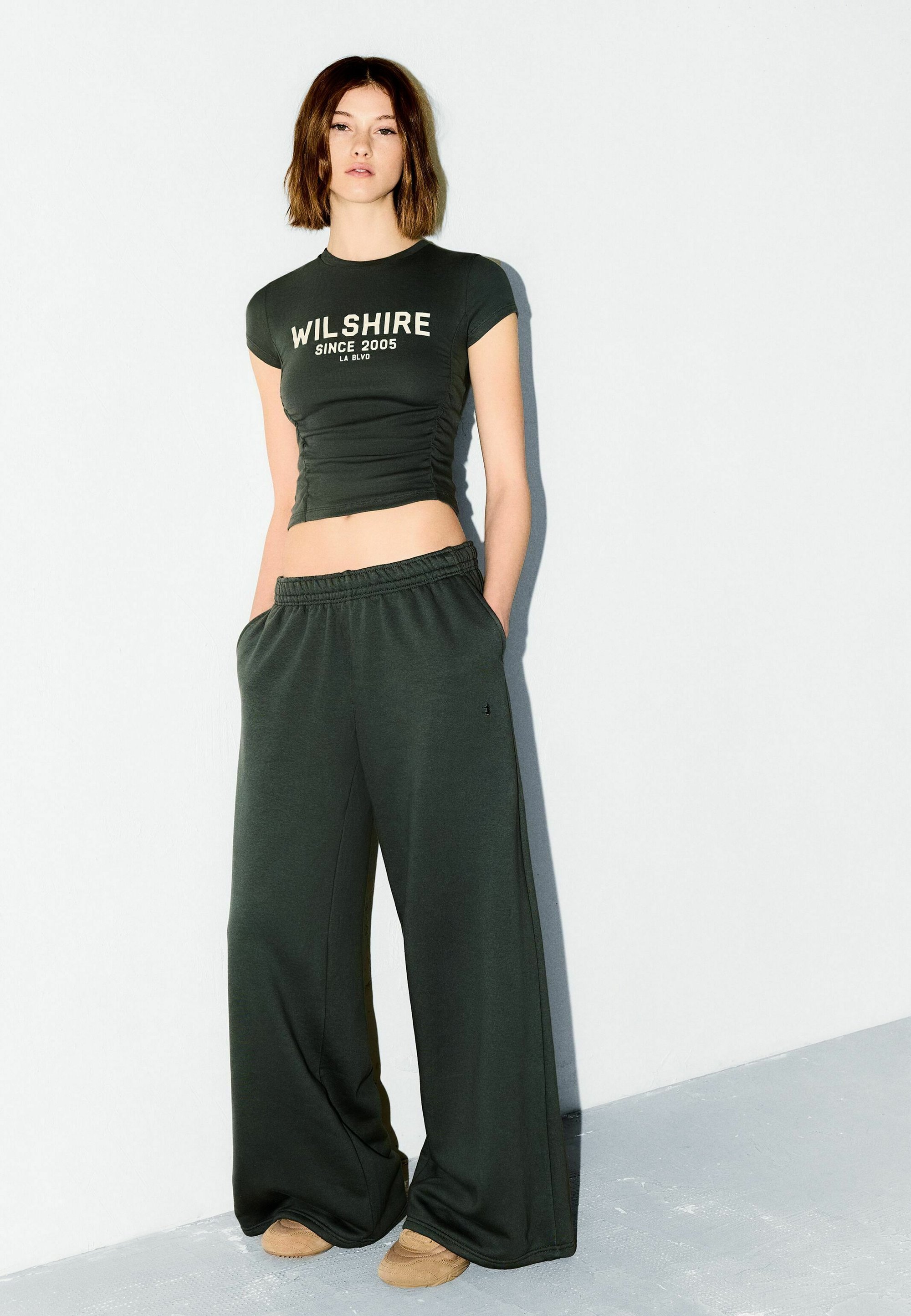 Zalando Pantalone Wide Leg Bershka Bershka SUPER WIDE PLUSH