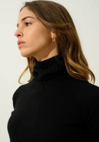 Authentic Cashmere COL ROULÉ - Strickpullover - black