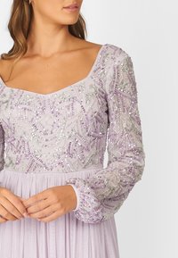 BEAUUT EMBELLISHED - Festklänning - lilac