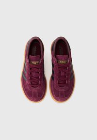 adidas Originals SPEZIAL UNISEX - Αθλητικά παπούτσια - maroon/core black/gum