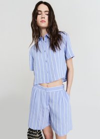 Calliope BERMUDA RIGHE RILIEVO  - Shorts - var celeste