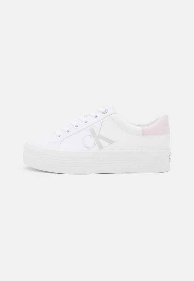 VULCANIZED FLATFORM LACEUP - Sneakersy niskie - bright white