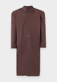 Unselected, dark brown