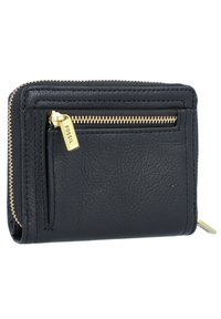 Portefeuille en cuir noir avec surface texturée, fermeture éclair dorée et emplacement pour cartes à l'avant. Comprend un tirant de fermeture éclair estampillé pour une fermeture sécurisée.