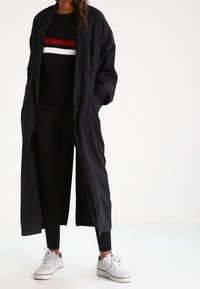 TWINTIP Maglione - black