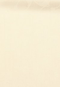 Tessuto crema texture con un sottile motivo di forme circolari, caratterizzato da una superficie liscia e una finitura morbida e intrecciata.