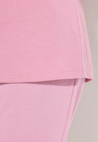 Ulla Popken ROLLKRAGEN - Maglietta a manica lunga - raspberry