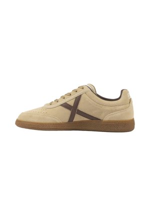 MUNICH, Zapatillas - marrón