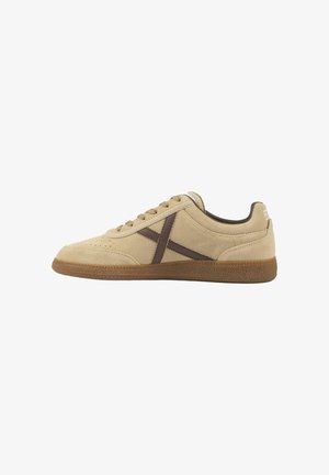 MUNICH, Zapatillas - marrón