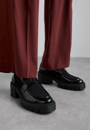 Stuart Weitzman 5050 SOHO LOAFER - Platform heels - black