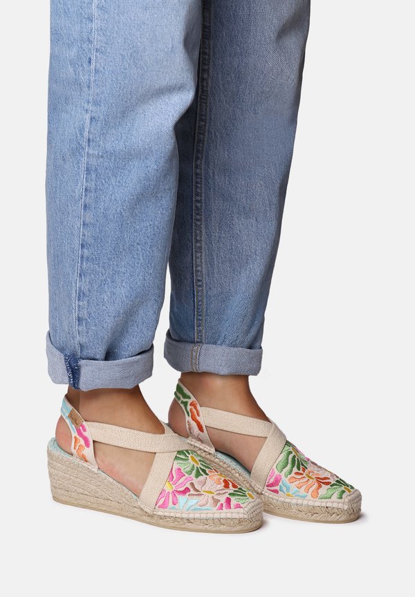 Plateaupumps - mosaic